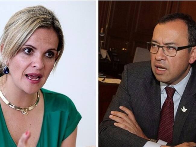 Las pruebas que entregó la directora del Sena a la Procuraduría en contra de Prada. Foto: Colprensa