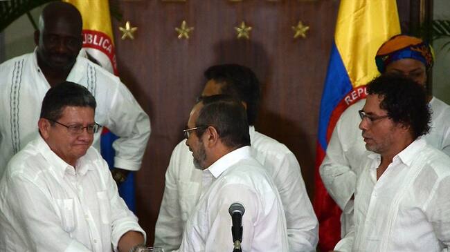 En 2016, el máximo líder de las FARC, alias 'Timochenko', anunció el cese el fuego y de hostilidades. Foto: Colprensa