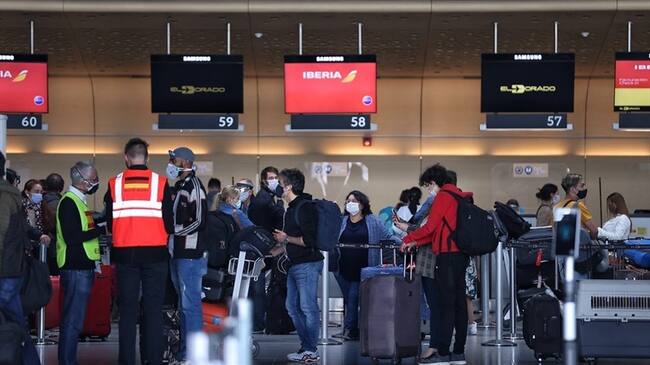 Se buscará que la corrección de nombres y apellidos en los tiquetes no tengan costo y que las mascotas de apoyo emocional viajen gratis.. Foto: Colprensa