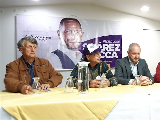 Sobre la foto de Guaidó con supuestos paramilitares, dijo que Duque es quien debe responder por qué se dan esos hechos en la frontera.    . Foto: La W
