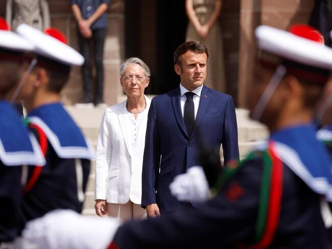 La alianza de centro del presidente Emmanuel Macron se encamina a perder este domingo su mayoría absoluta en el Parlamento. (Foto: Gonzalo Fuentes / EFE)
