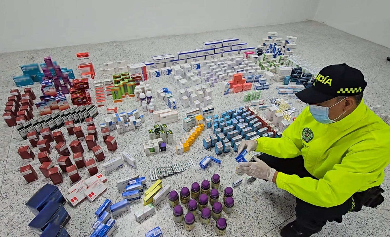 Medicamentos incautados. Foto: Policía Metropolitana de Barranquilla.