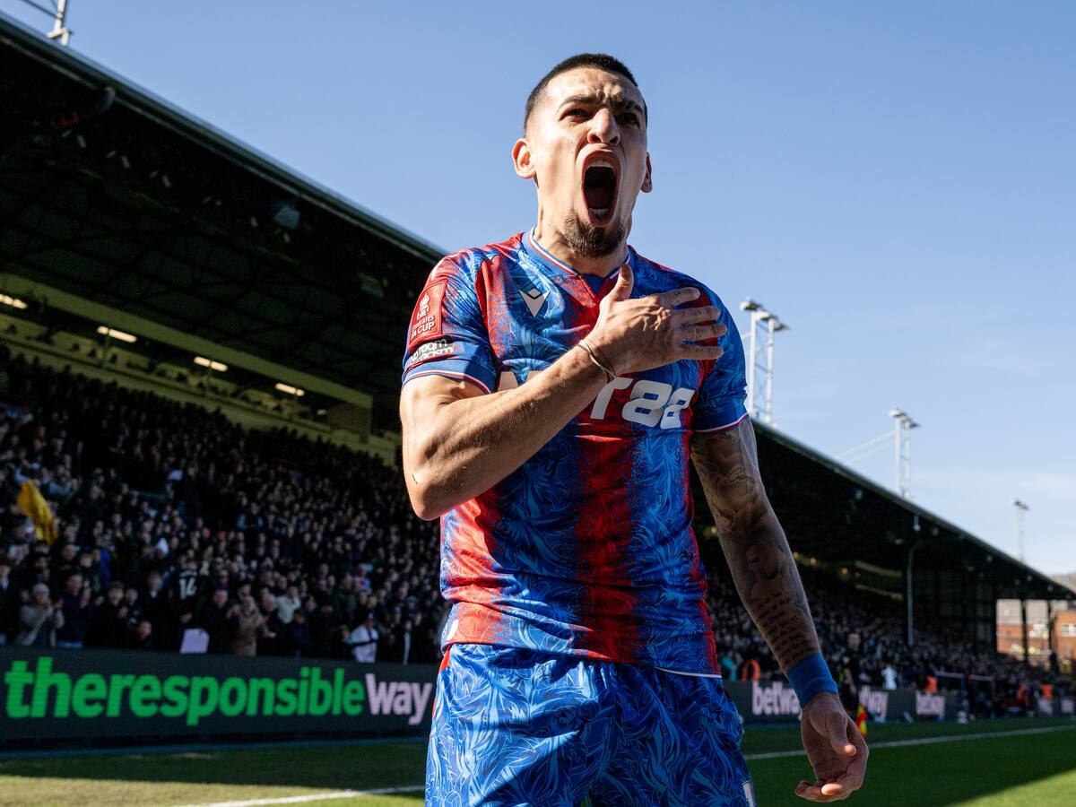 Video: golazo de Daniel Muñoz para la victoria del Crystal Palace ante Brighton