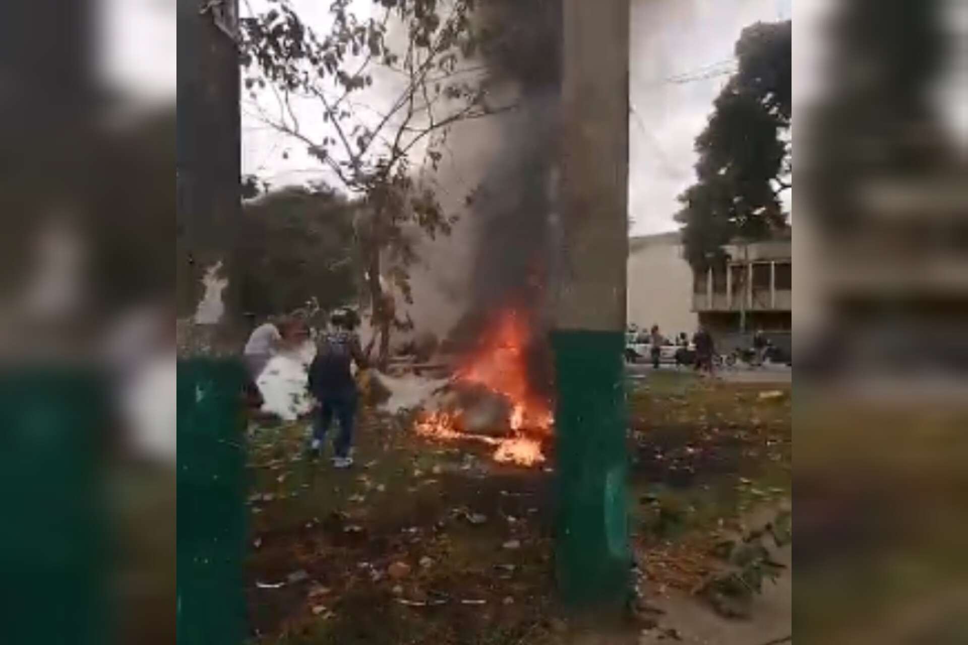 Avioneta se accidentó en Cali. Foto: Captura de video