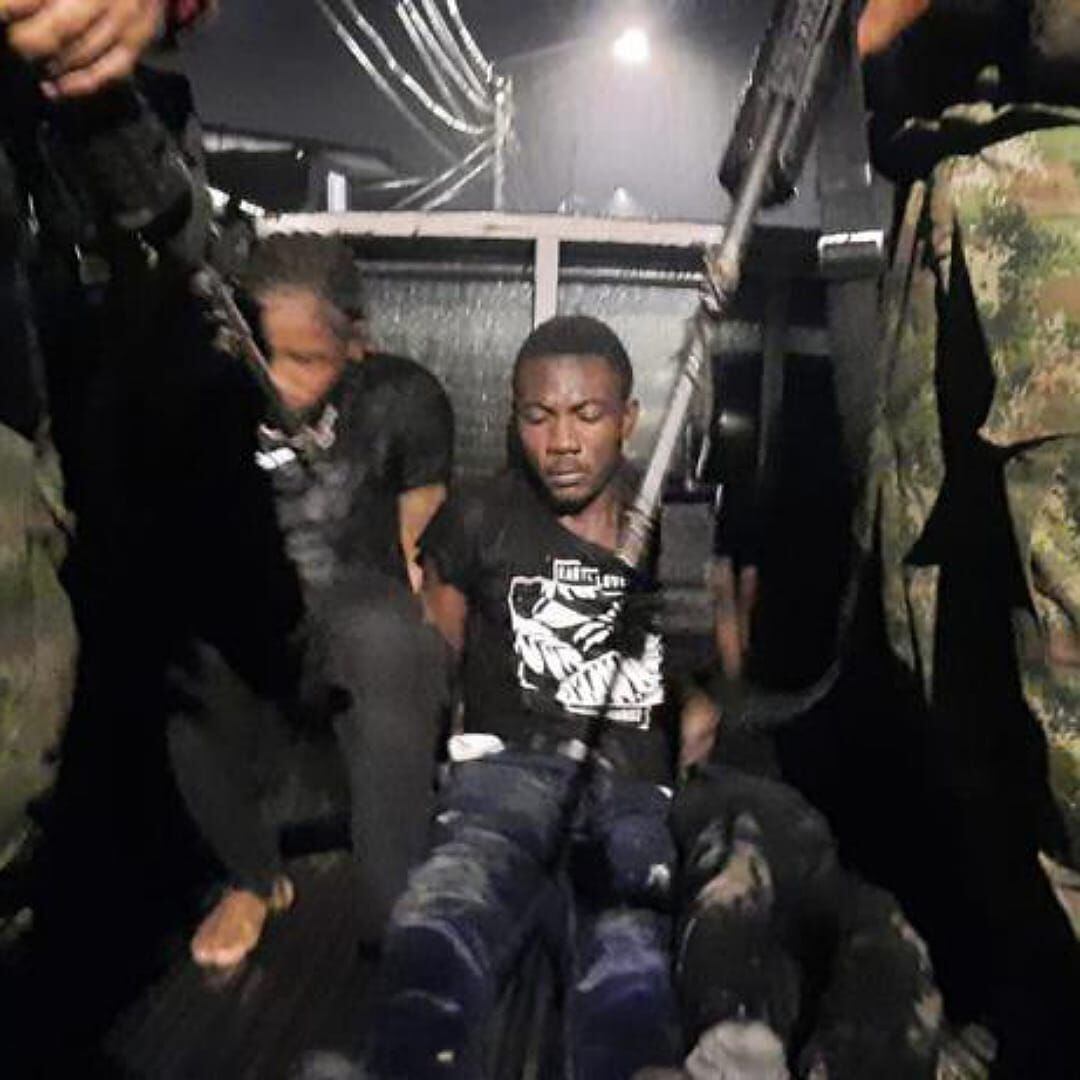 Los capturados eran los responsables de la intimidación al sector comercio de Guapi, Cauca, de acuerdo con el ministro Diego Molano: Crédito: Ministerio de Defensa. 