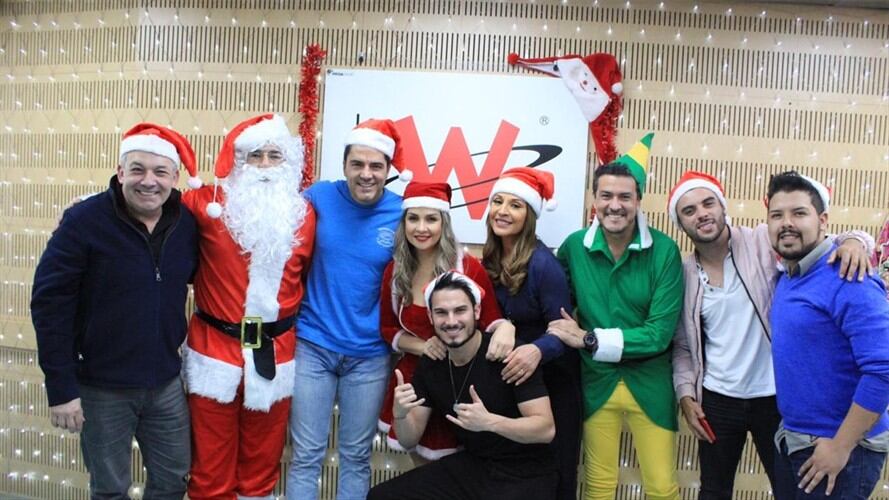 Yo me llamo, los 50 de Joselíto y la navidad se toman la cabina de Vicky. Foto: La WCon Vicky Dávila