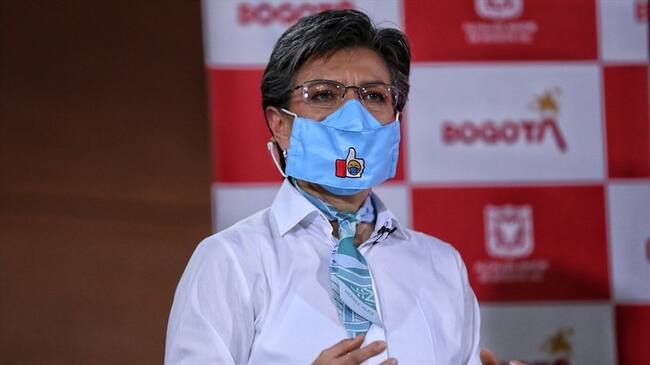 La alcaldesa de Bogotá, Claudia López, aseguró que no habrá toque de queda el próximo 31 de octubre cuando se celebra el Halloween. Foto: Colprensa / CAMILA DÍAZ