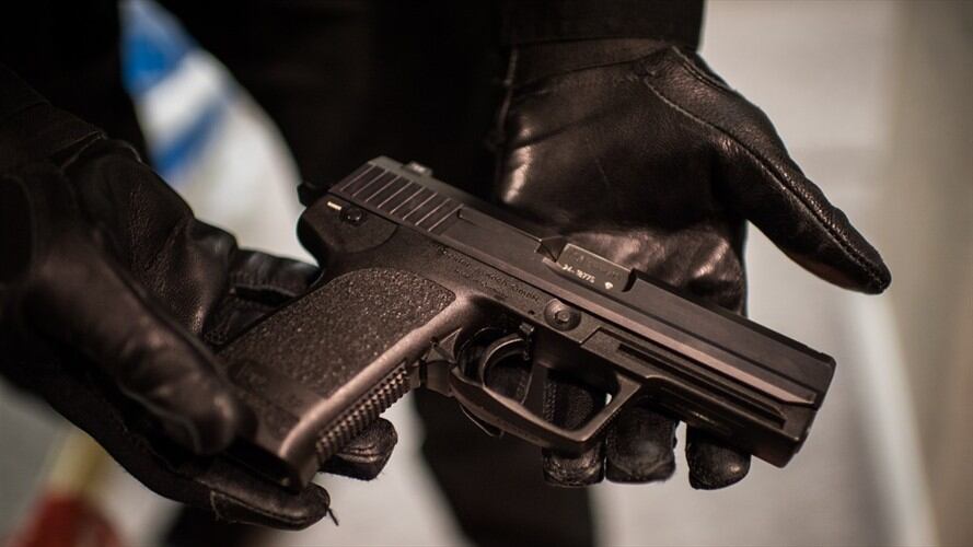 De las más de 500.000 armas en poder de los ciudadanos, 339.160 pueden sacarlas a las calles debido a que tienen permiso de porte. Foto: Getty Images