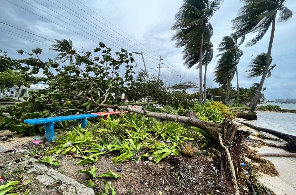 Tormenta Julia en Colombia. (Photo by MICHAEL AREVALO/AFP via Getty Images)