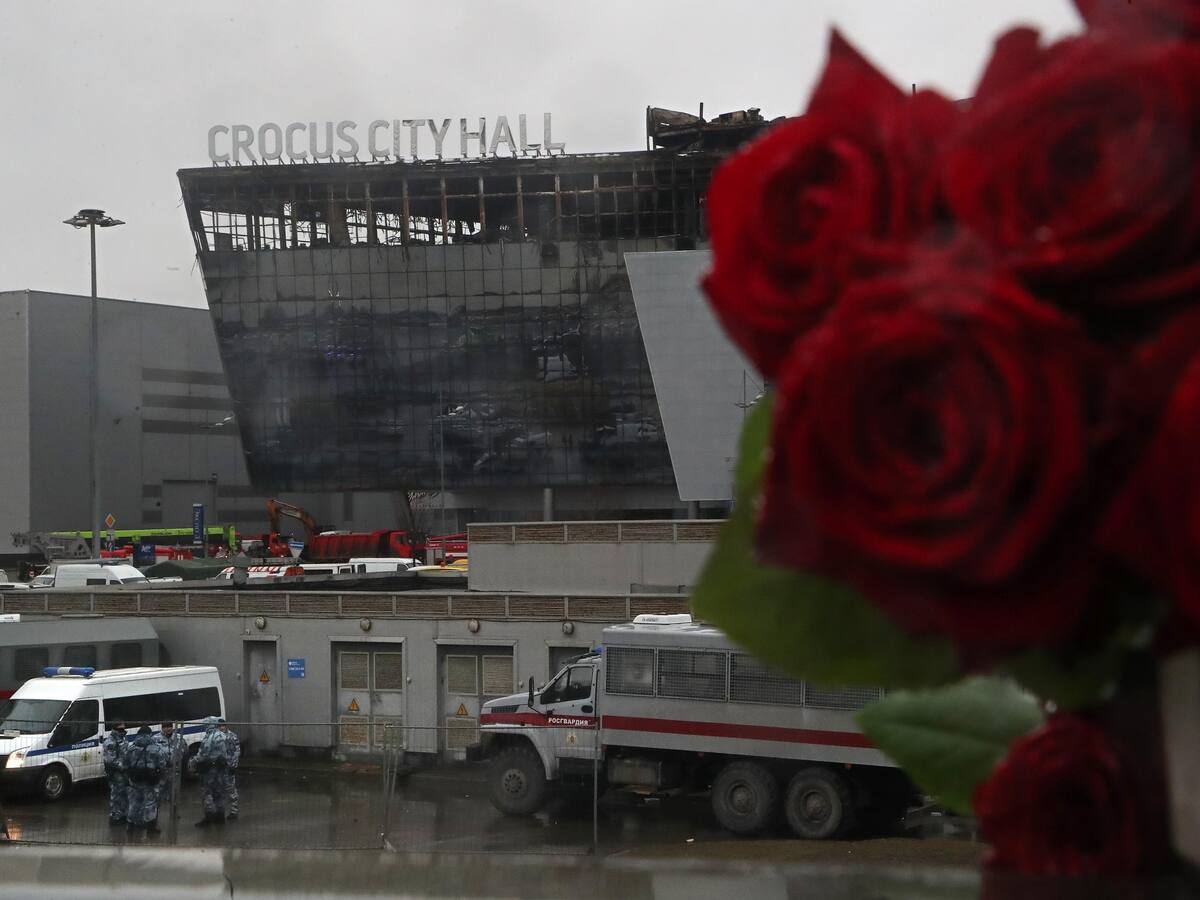 Kremlin dice que no hay hipótesis definida sobre atentado asumido por el Estado Islámico