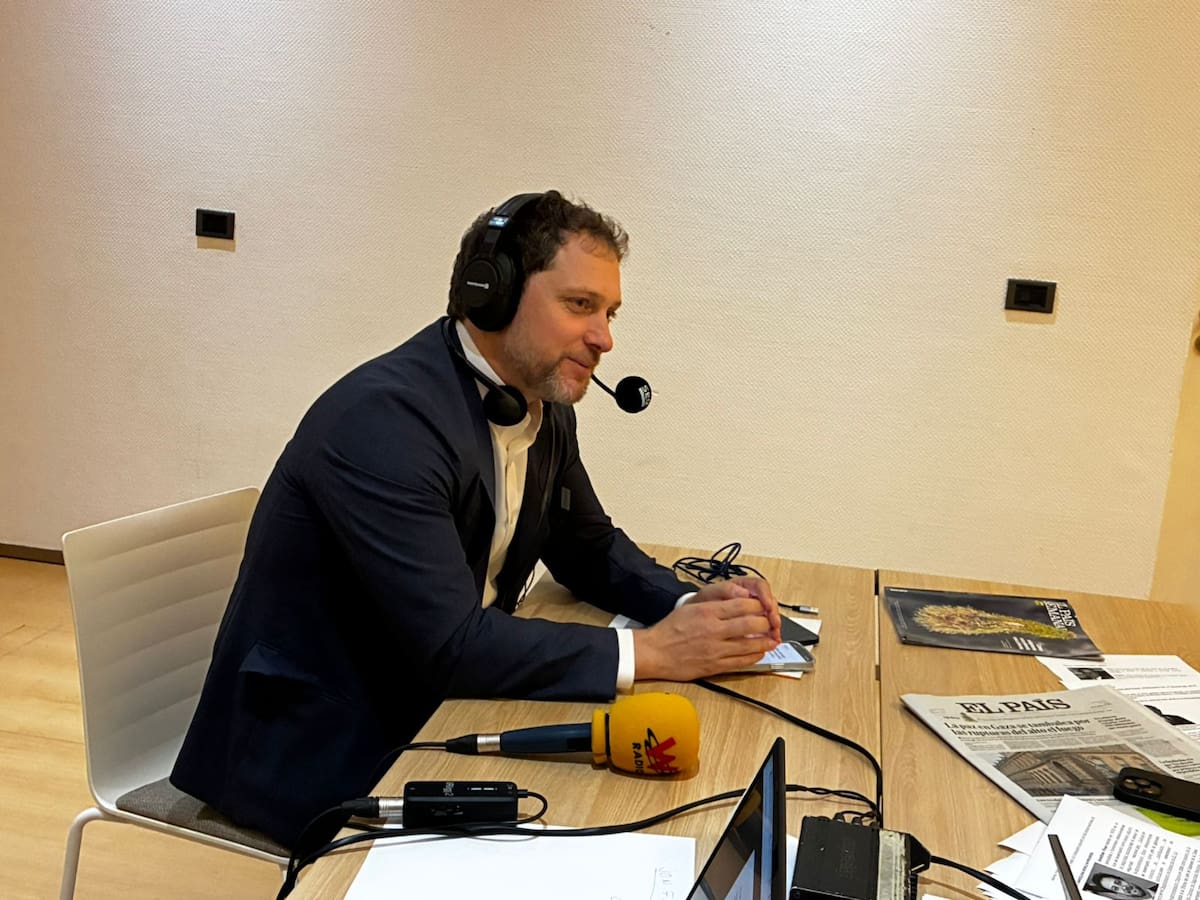 “Contraproducente para Estados Unidos”: exconsejero de EE.UU. sobre medidas de Trump contra Colombia