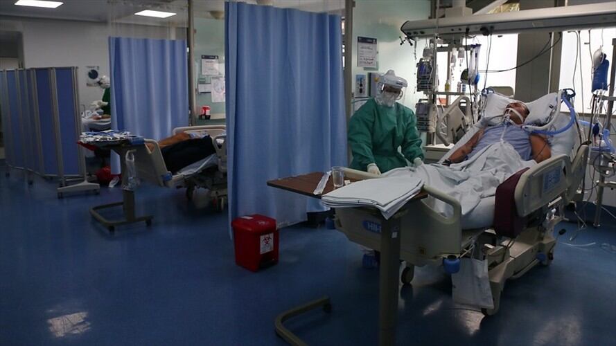 Este domingo, la ciudad amaneció con un porcentaje de ocupación de camas de unidades de cuidado intensivo del 75,3%.. Foto: Colprensa
