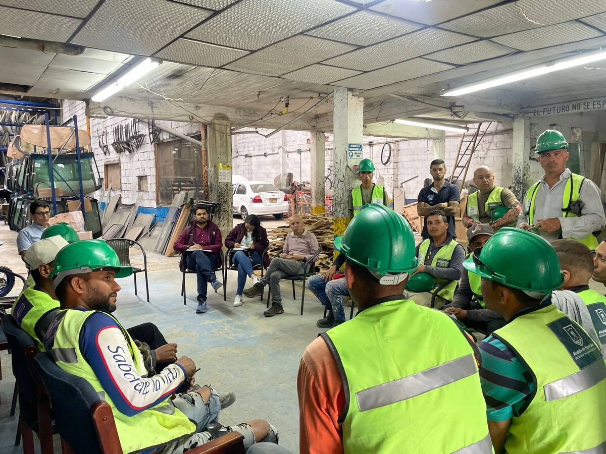 Personería escuchó a trabajadores del Bulevar de la 19, tras protesta por incumplimientos