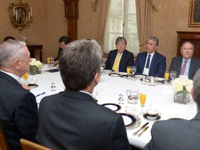 El encuentro del presidente Iván Duque con el secretario de Defensa de EE.UU. duró cerca de dos horas en la Casa de Nariño. Foto: Casa de Nariño