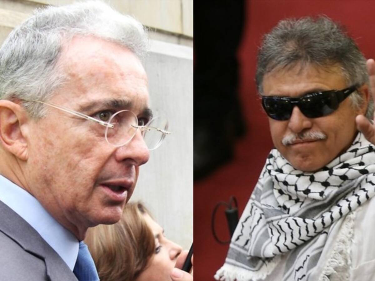 Álvaro Uribe recuerda la libertad de Jesús Santrich
