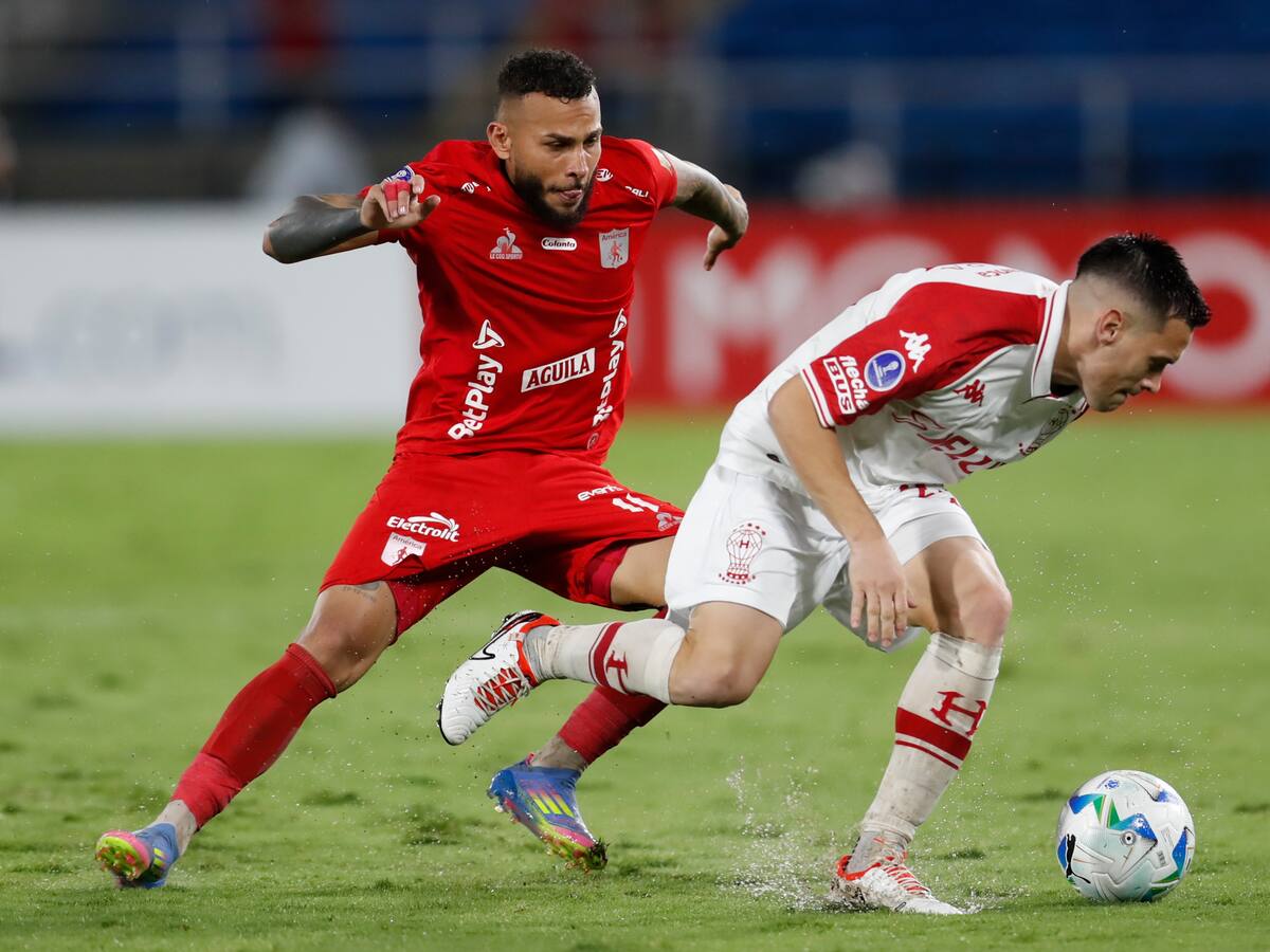 América complicó su clasificación en Copa Sudamericana: amargo empate sin goles ante Huracán