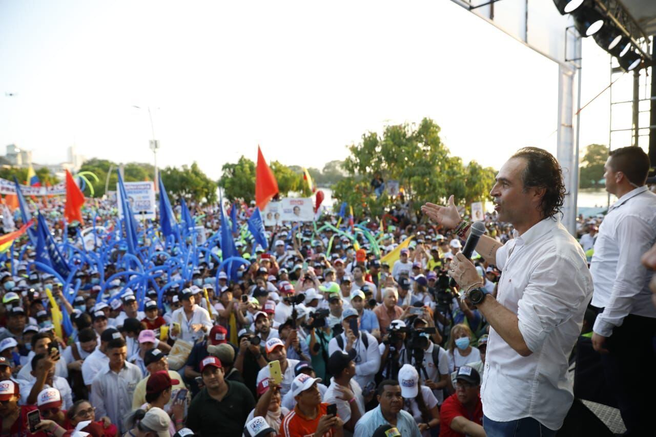 Colombia no necesita más revoluciones armadas, necesita es la revolución del campo: Federico Gutiérrez. Foto: prensa campaña Federico Gutiérrez.