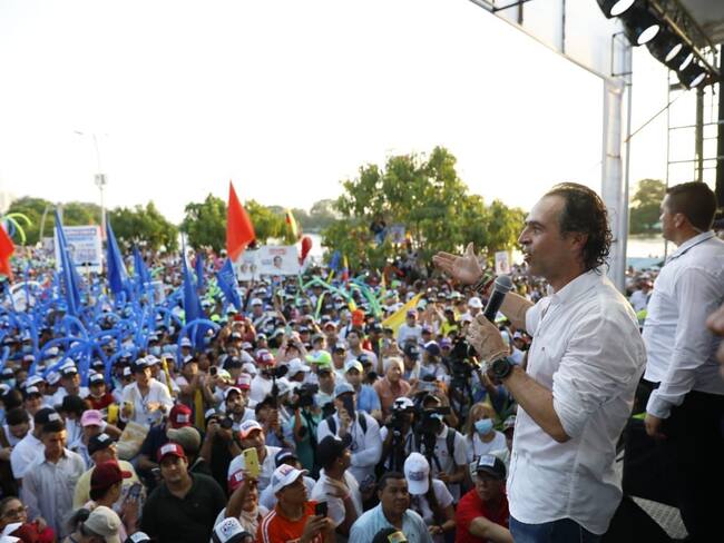 Colombia no necesita más revoluciones armadas, necesita es la revolución del campo: Federico Gutiérrez. Foto: prensa campaña Federico Gutiérrez.