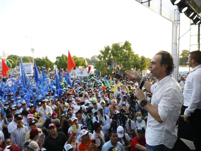 Colombia no necesita más revoluciones armadas, necesita es la revolución del campo: Federico Gutiérrez. Foto: prensa campaña Federico Gutiérrez.