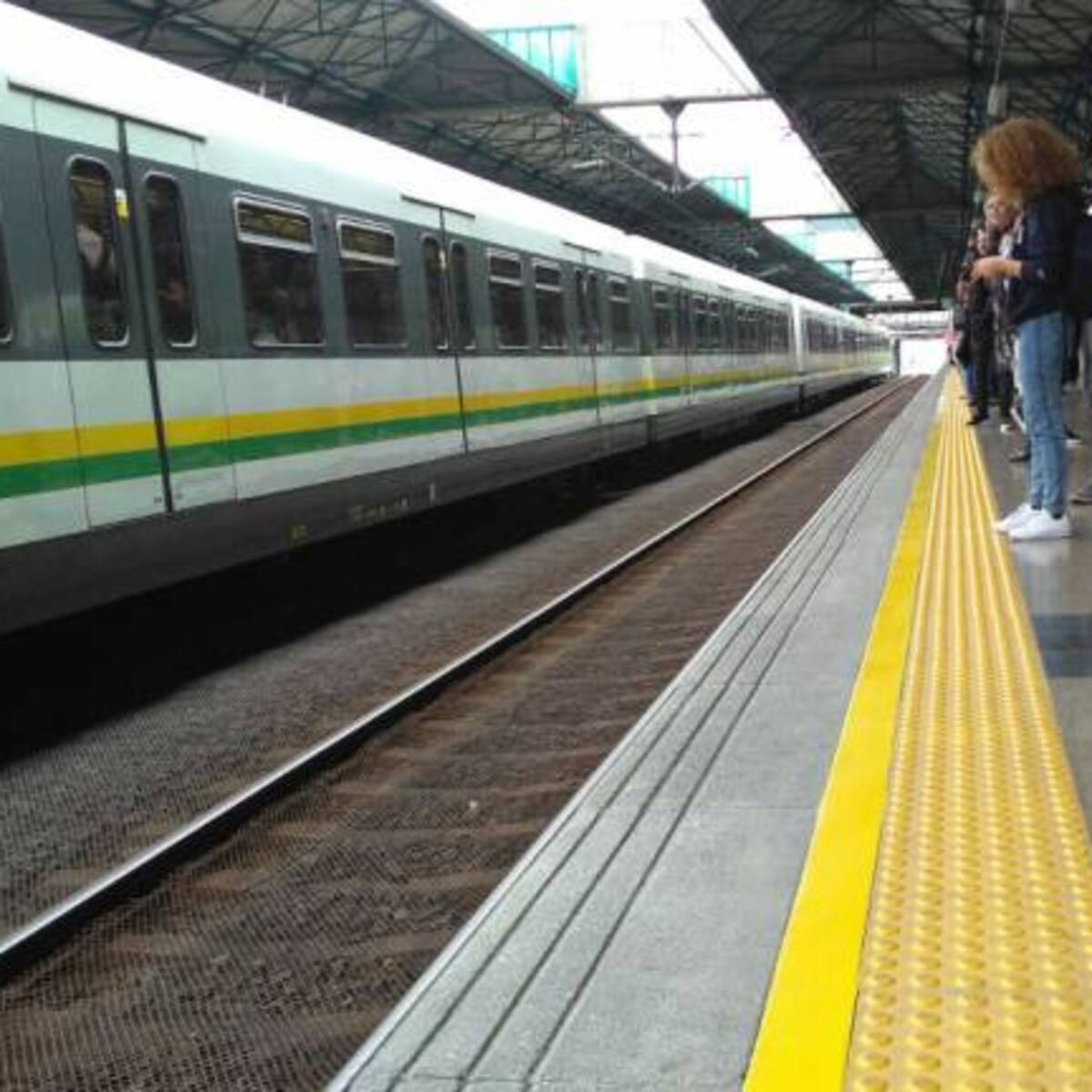 Video: pánico por broma en el metro de Medellín que terminó con millonaria multa