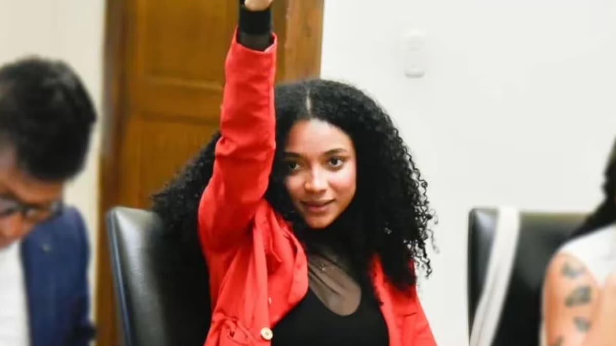 Fundación San José destituyó a secretario general tras controversia por título de Juliana Guerrero