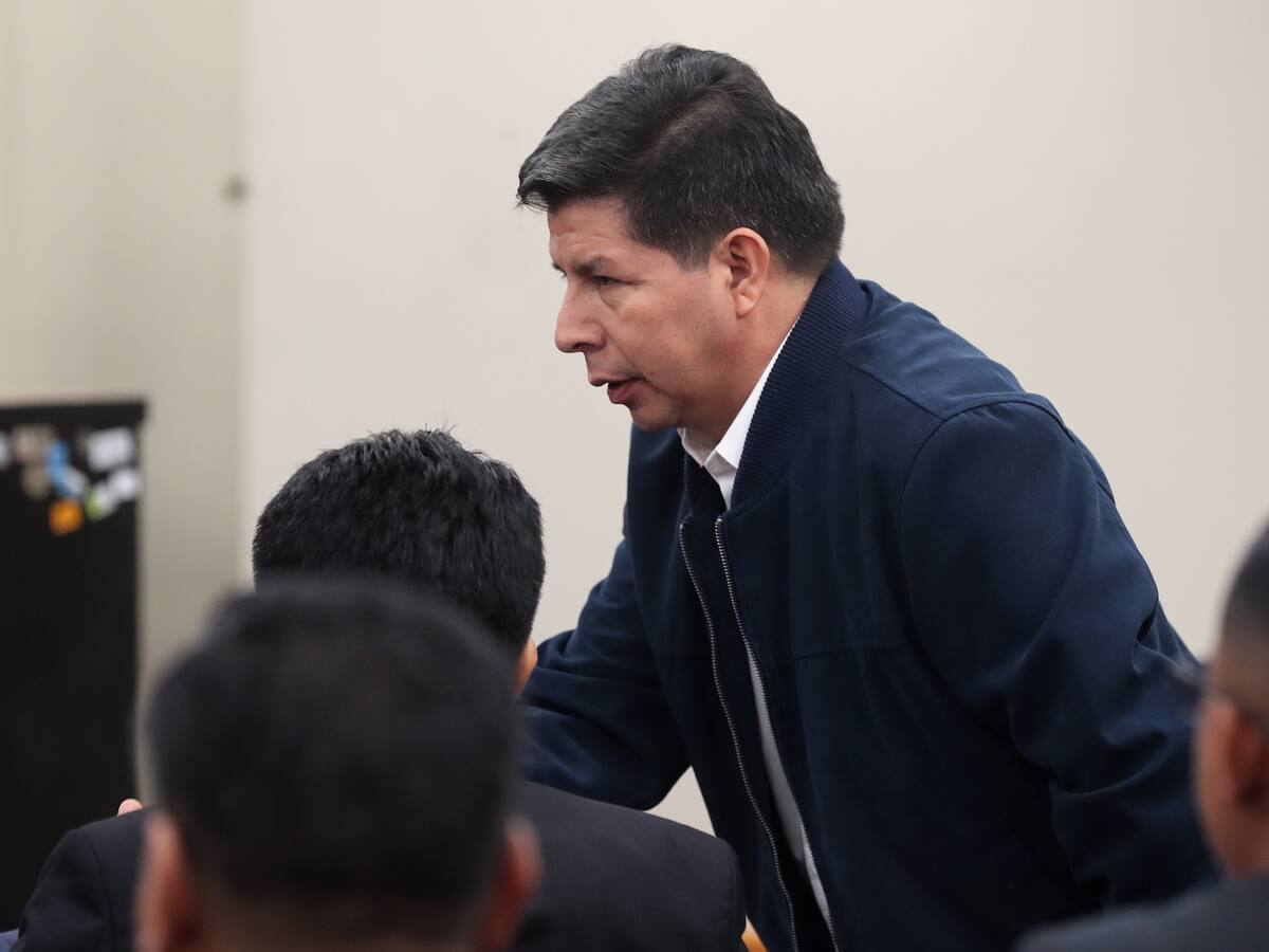 El exjefe de la Policía peruana confirmó que Pedro Castillo le ordenó cerrar el Congreso