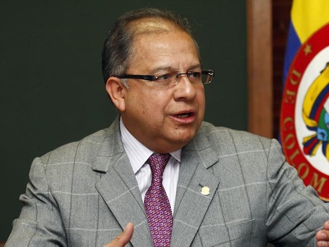 Alejandro Lyons prende el ventilador en contra del exmagistrado Camilo Tarquino (foto). Foto: Colprensa