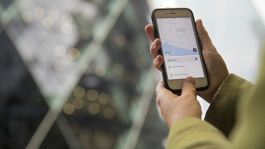 Gobierno no descarta presentar su propio proyecto para reglamentar las plataformas de transporte. Foto: Getty Images