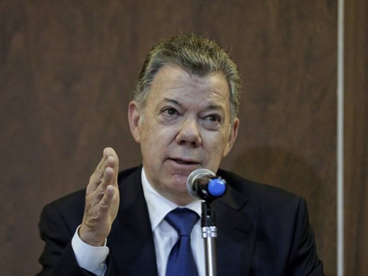 "Fuimos más efectivos en perseguir el narcotráfico": Santos