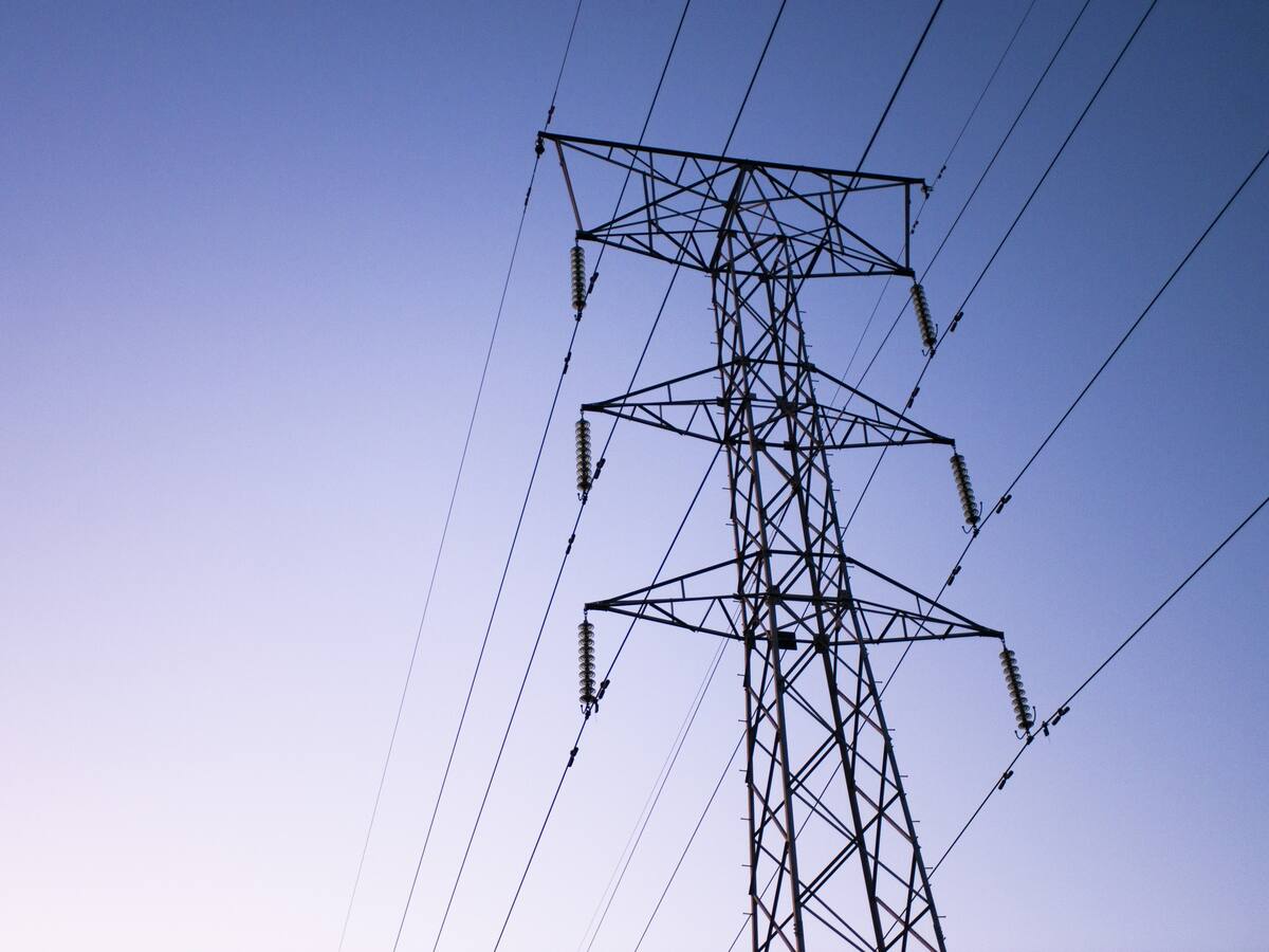 Comercializadoras de energía alertan posible apagón financiero