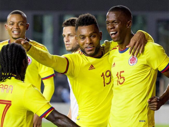 Jugadores de la Selección Colombia ante Honduras