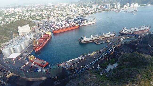 En tan sólo 1 año de resultados de la nueva administración, se ha distribuido un monto 7 veces superior a lo que la compañía obtuvo en dividendos durante los últimos 10 años.. Foto: Cortesía