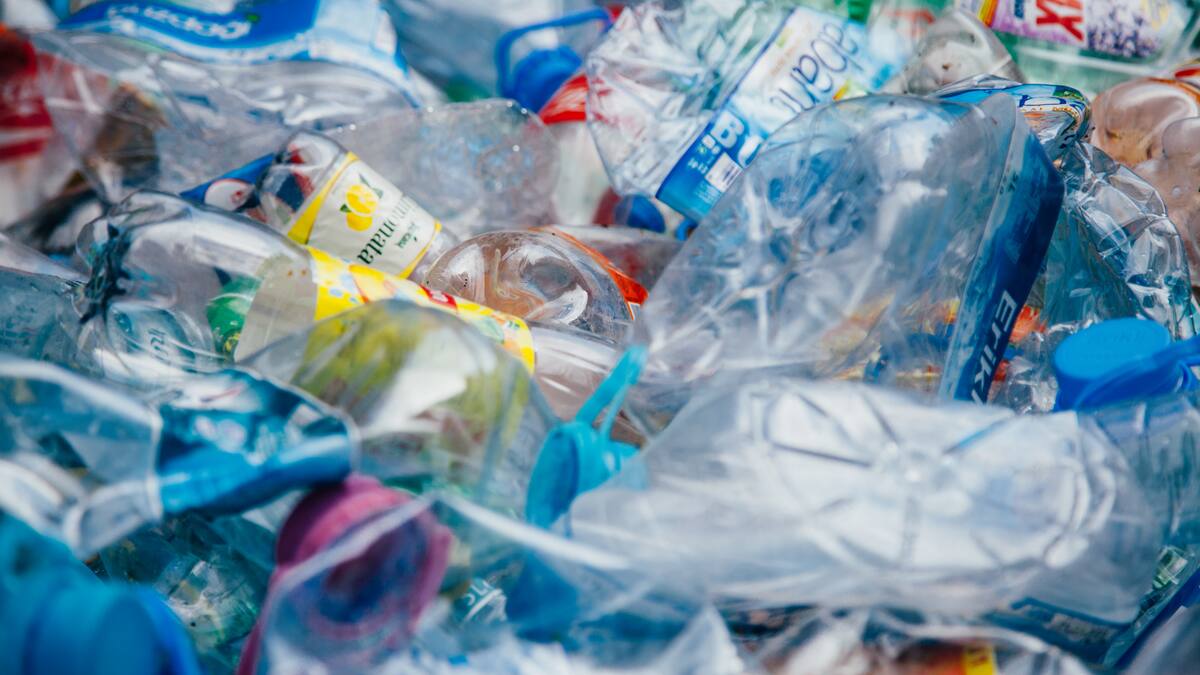 Nadie sabe quién debe pagar el impuesto a los plásticos: preocupación de empresarios