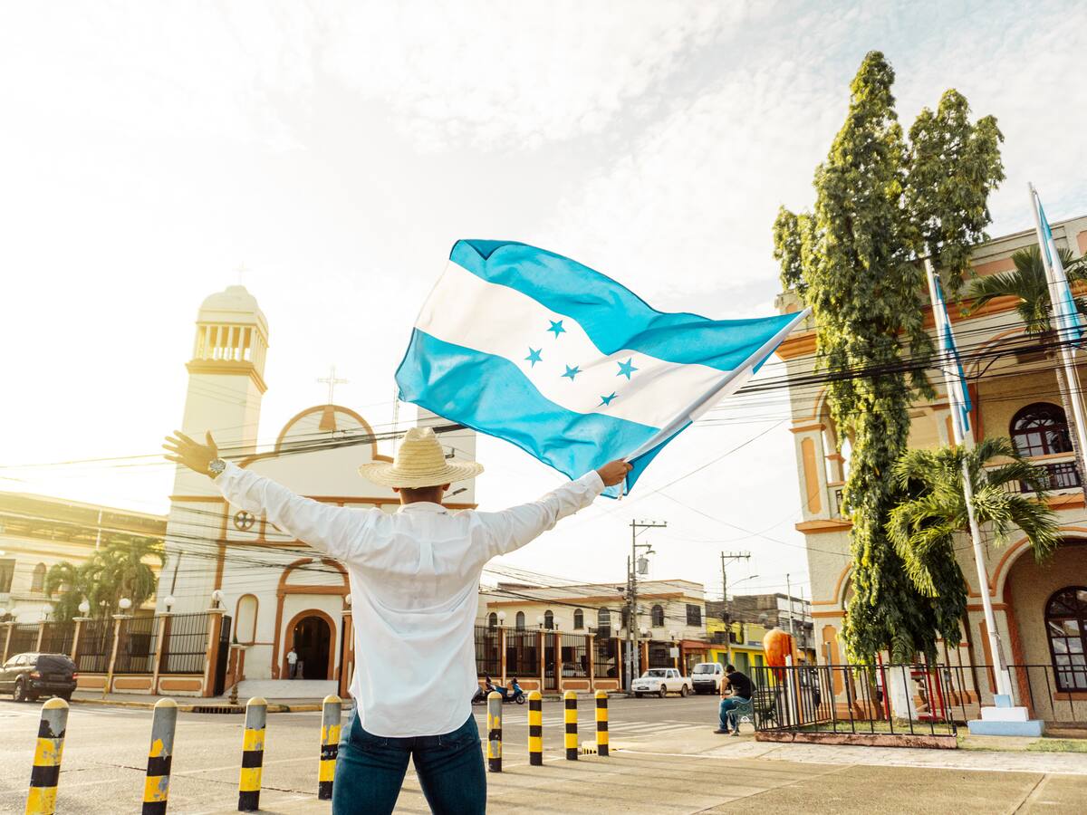 Honduras conmemora el cese de hostilidades de la Guerra de 100 Horas con El Salvador