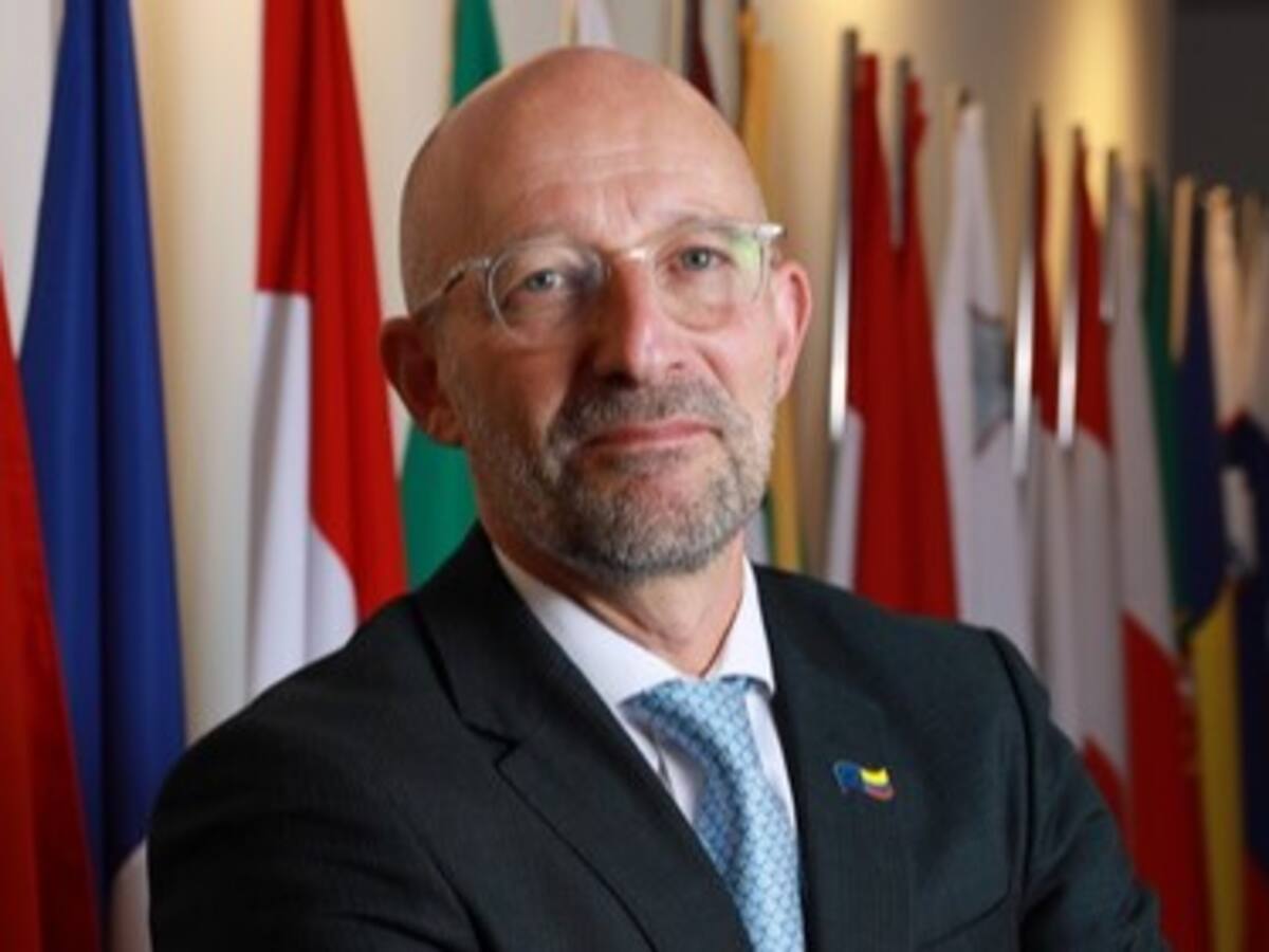 La Unión Europea apoya a Colombia en la lucha contra el narcotráfico: embajador François Roudié