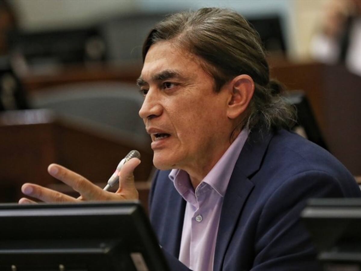 Ya que todo es un montaje, pónganle la cara a la justicia y salven el Acuerdo: Bolívar