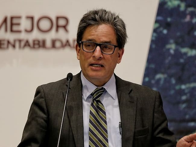 Alberto Carrasquilla renuncia al Minhacienda. Foto: Colprensa
