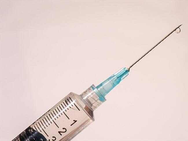 La realidad virtual logra que los niños reduzcan la ansiedad y la percepción del dolor durante los procedimientos médicos.. Foto: Getty Images