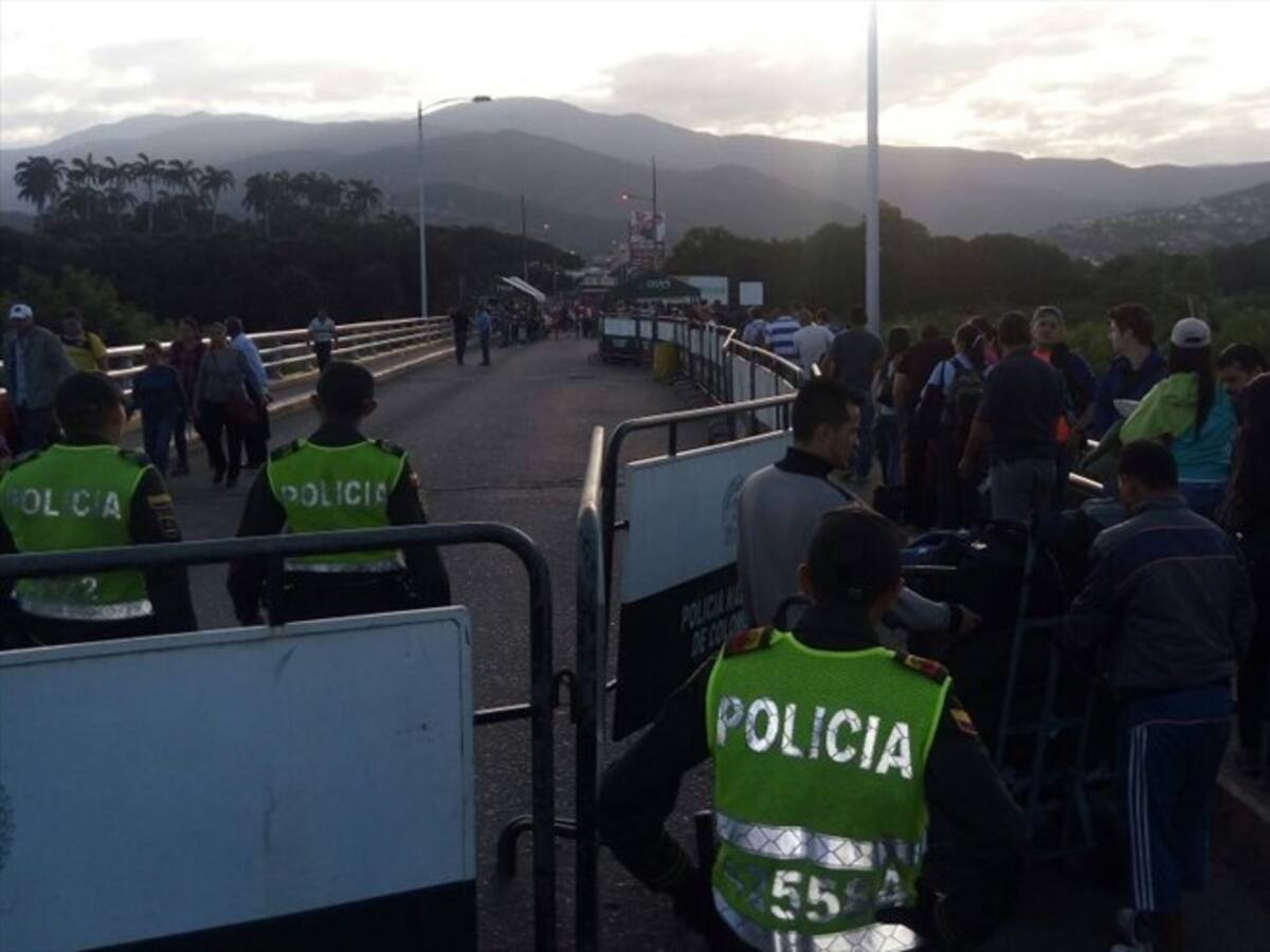 Cúcuta: Venezuela permite paso gradual en la frontera