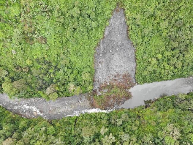 Monitorean deslizamiento de tierra en Marulanda, Caldas. Crédito: Secretaría de Medio Ambiente de Caldas.