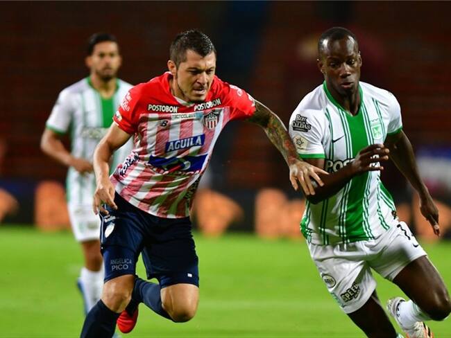 Quiero ayudar a ganar títulos: Leonardo Pico tras su regreso al Santa Fe