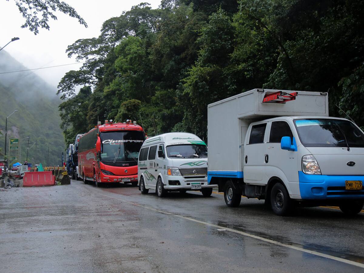 Invías inició trabajos para rehabilitar el corredor vial Cerritos – La Virginia