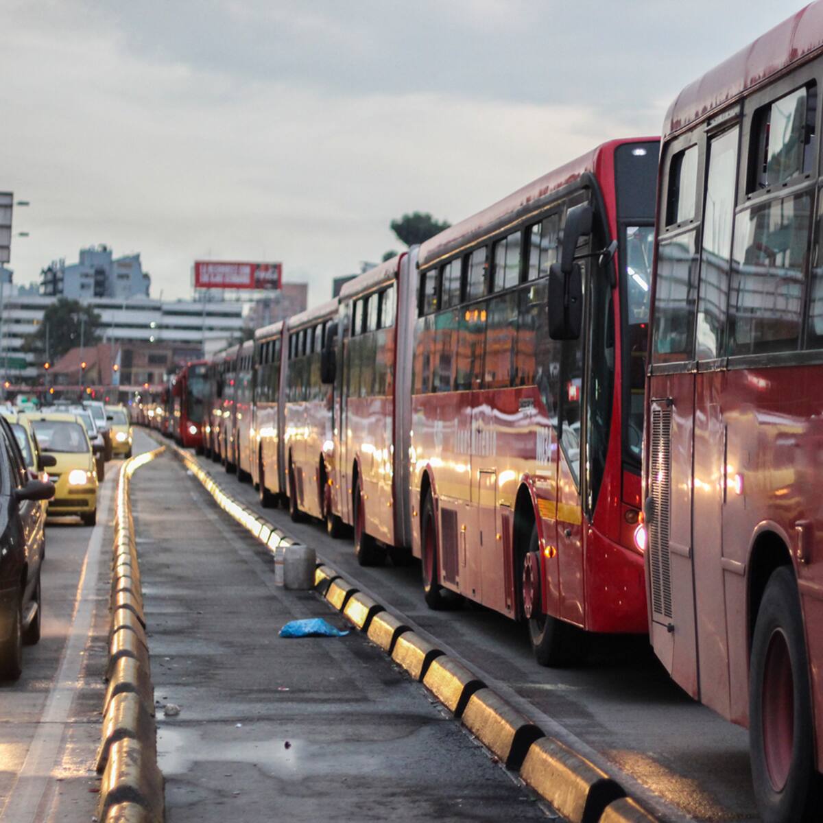 Marchas HOY en Bogotá: cierres y estado de TransMilenio este 9 de marzo
