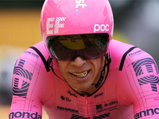 Ciclista colombiano Rigoberto Urán en la etapa5 del Tour de Francia 2021. Foto: Christophe Ena - Pool/Getty Images