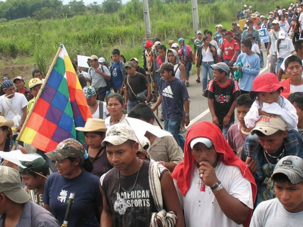 Persiste protesta en la vía al Macizo Colombiano en Cauca