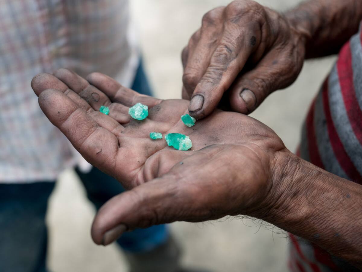 ¿Qué pasa con las minas de esmeraldas en Colombia? Denuncian violentos atracos e intentos de robo