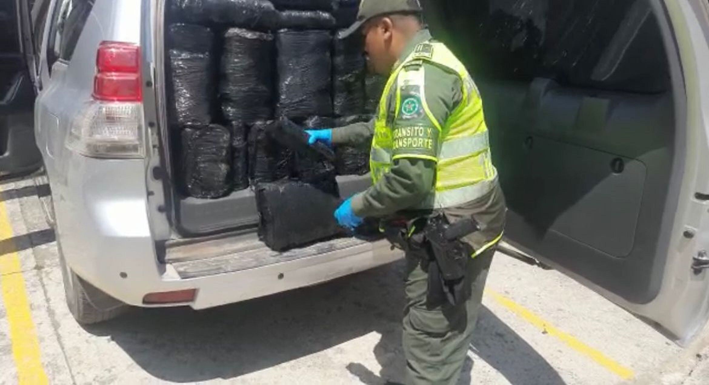 Las autoridades indicaron que el cargamento procedía del departamento del Cauca, y tendría como destino el Eje Cafetero.  Foto: Policía.