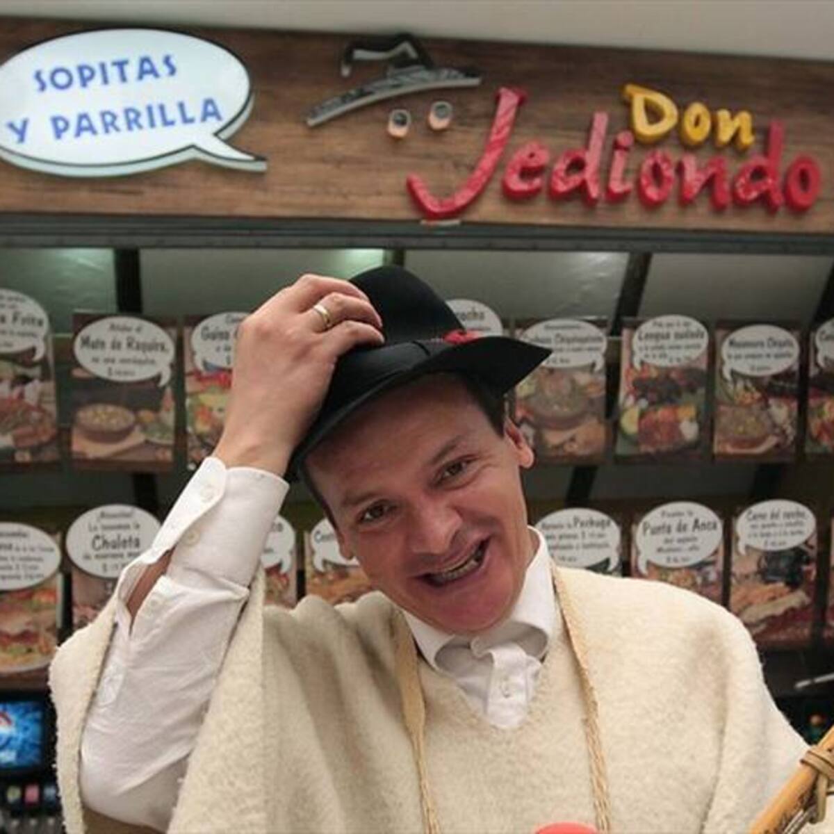 La plata está, pero no podemos infringir la ley: ‘Don Jediondo’ responde a reclamos de proovedores