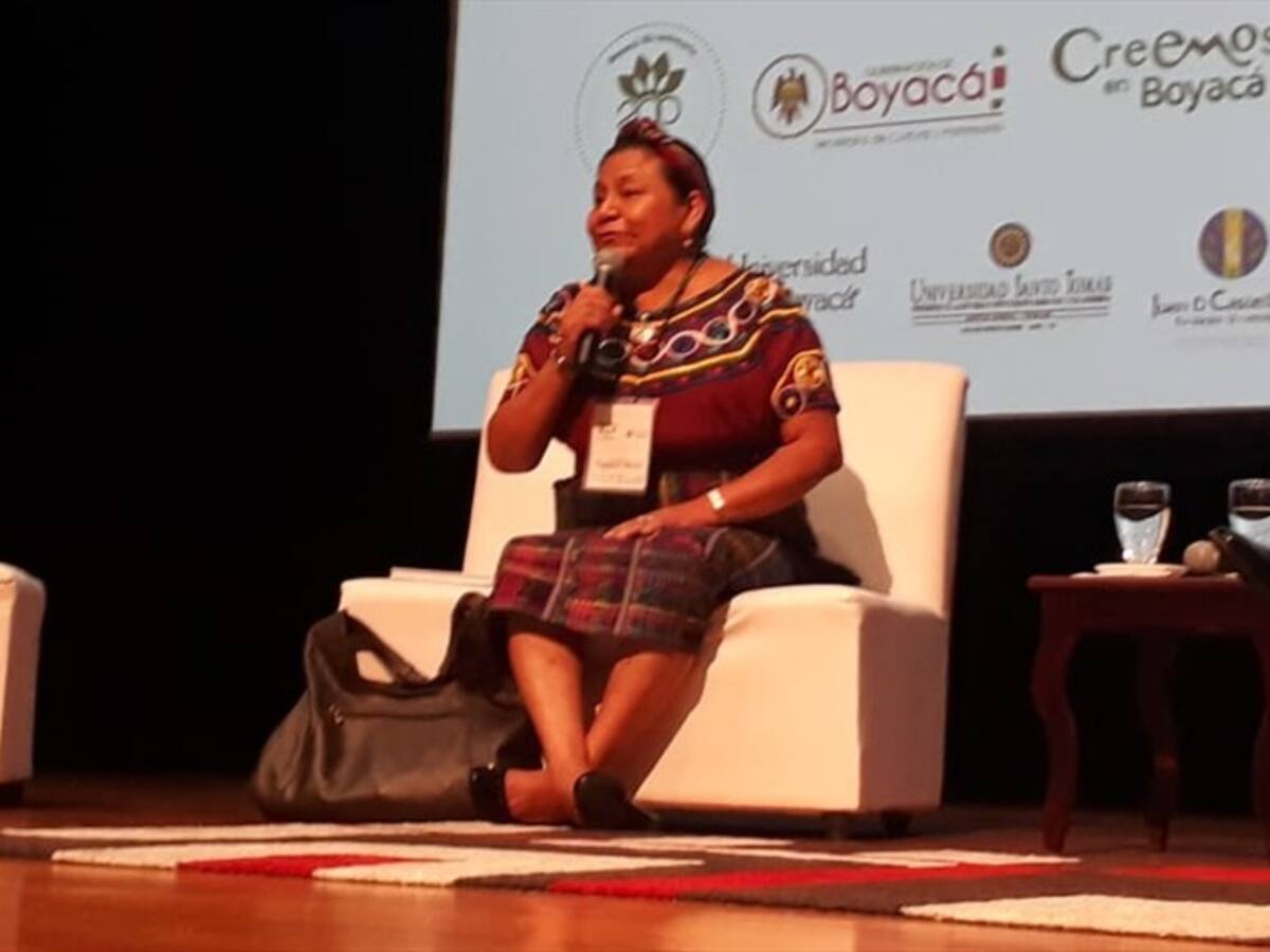 Rigoberta Menchú se declara impactada por los refugiados venezolanos en Colombia