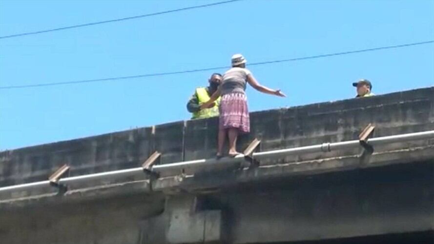 Mujer que intentó suicidarse en Ciénaga, Magdalena tiene tres hijos menores de edad. Foto: Cortesía